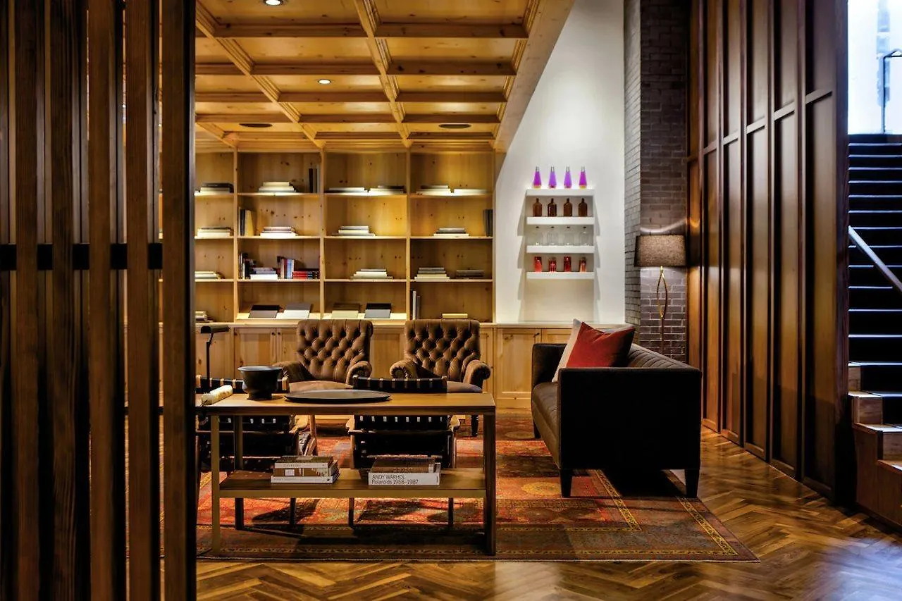 Limelight Hotel Denveri nemzetközi repülőtér