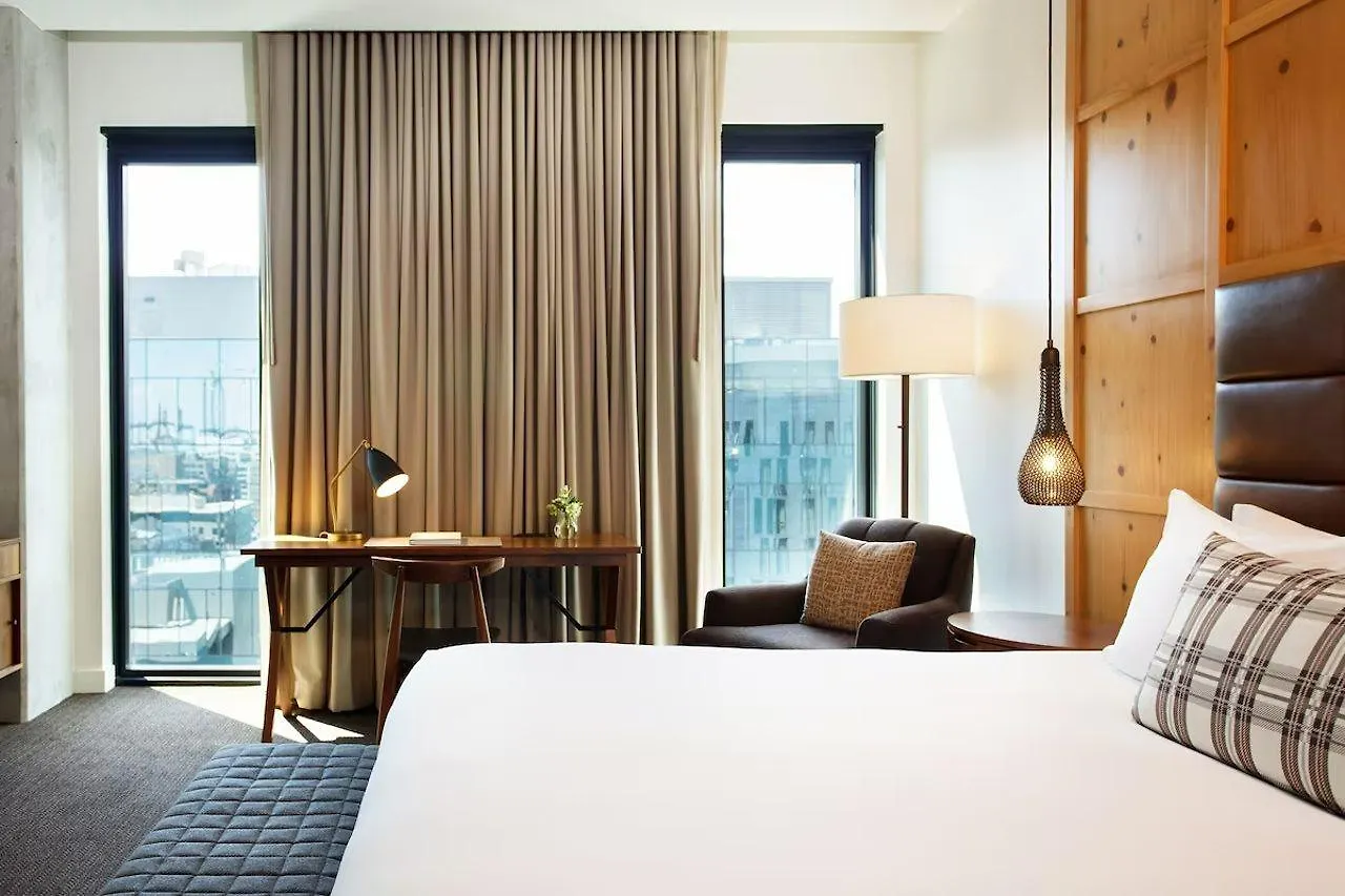 Limelight Hotel DEN 4*,